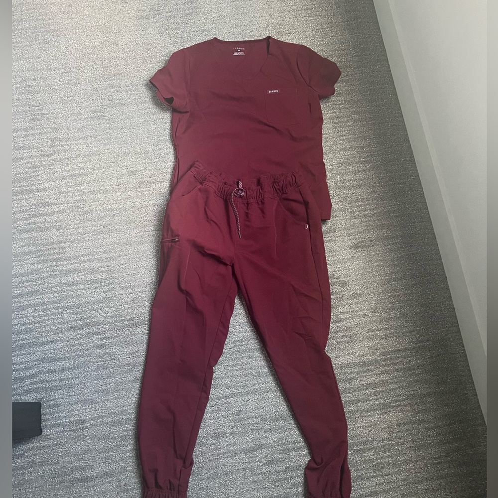 COPY - Maroon jaanu scrubs